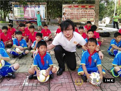 Hainan kicks off youth training - Shenzhen Lions Football Club went to Hainan to help launch the youth football training camp news 图3张